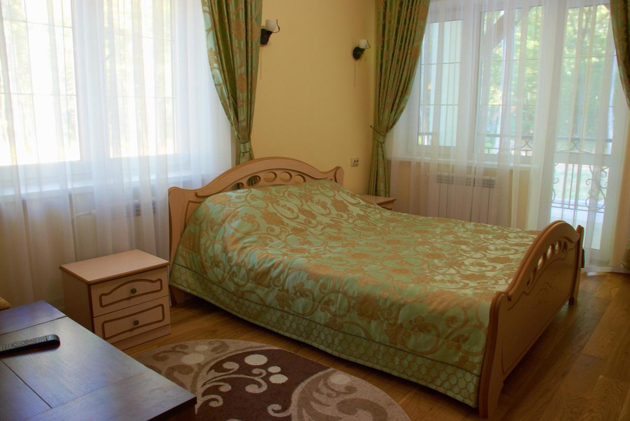 Belovezhskaya Pushcha Hotel Complex Zharkovshina Eksteriør bilde