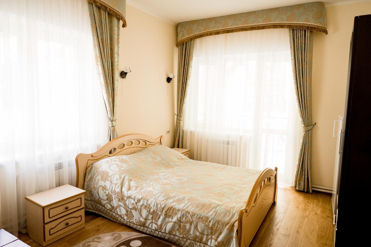 Belovezhskaya Pushcha Hotel Complex Zharkovshina Eksteriør bilde